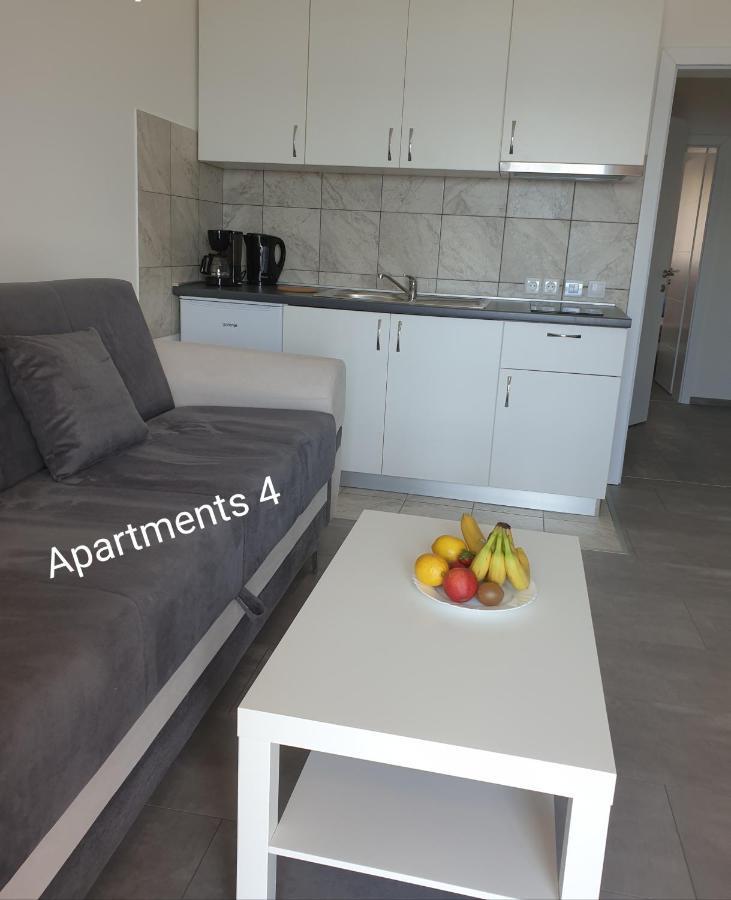 Leoalemar Apartment โนวีวีโนดอลสกี ภายนอก รูปภาพ