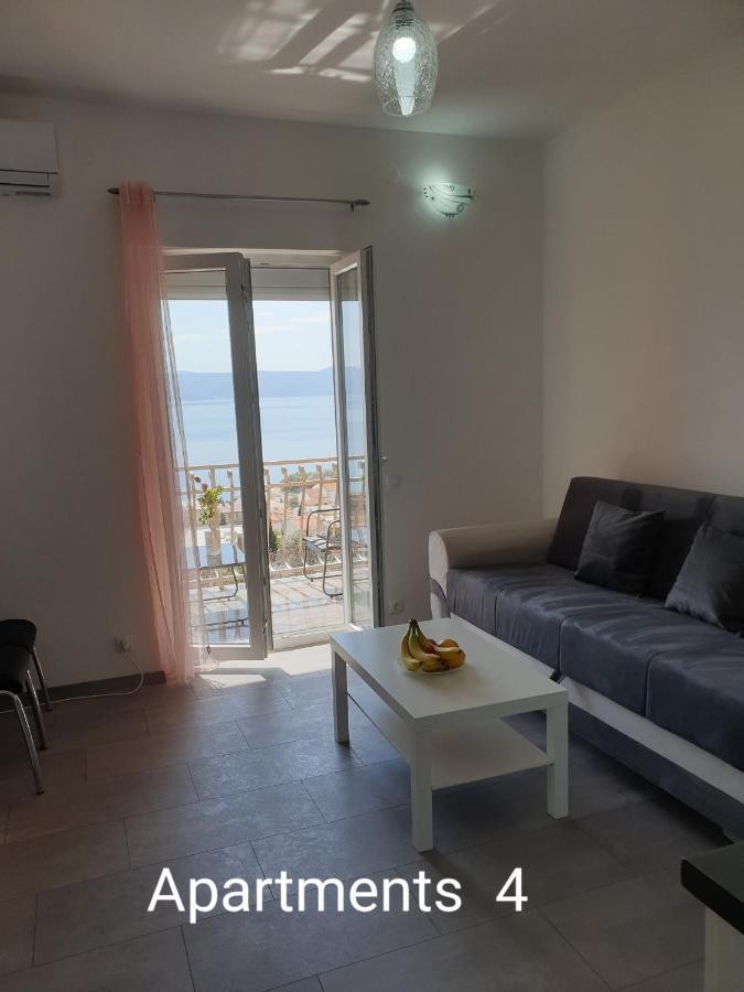 Leoalemar Apartment โนวีวีโนดอลสกี ภายนอก รูปภาพ