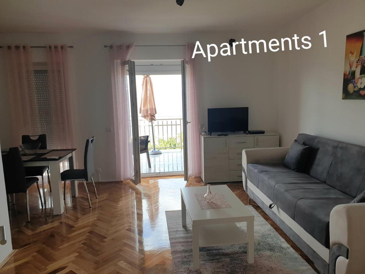 Leoalemar Apartment โนวีวีโนดอลสกี ภายนอก รูปภาพ