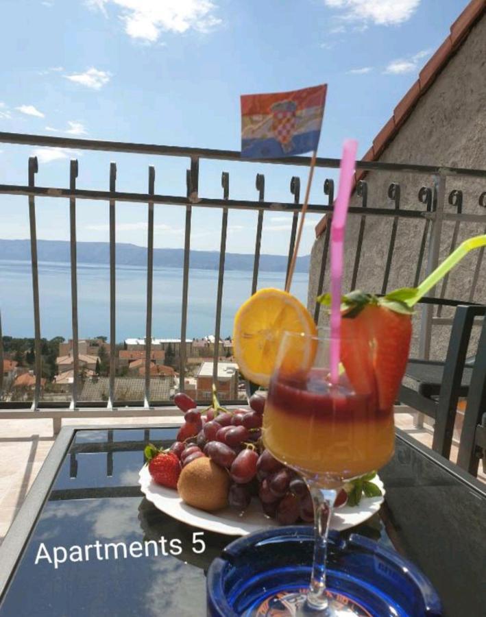 Leoalemar Apartment โนวีวีโนดอลสกี ภายนอก รูปภาพ
