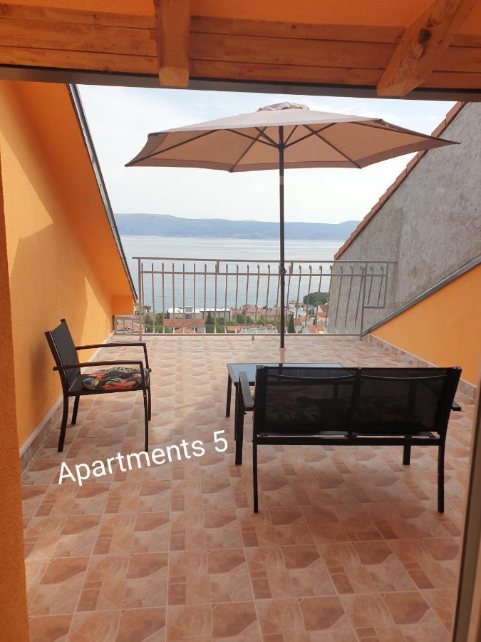 Leoalemar Apartment โนวีวีโนดอลสกี ภายนอก รูปภาพ